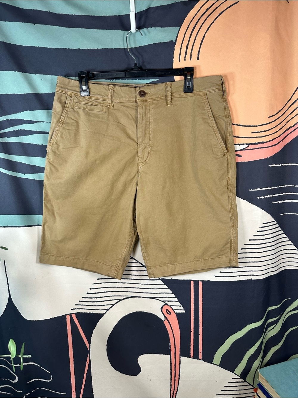 American Eagle Outfitters Men's Classic Ne(x) Level Flex Khaki Shorts